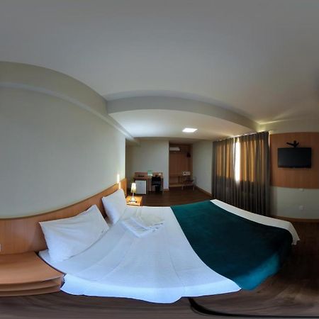 Vertentes Suites Hotel Консельейру-Лафаети Экстерьер фото